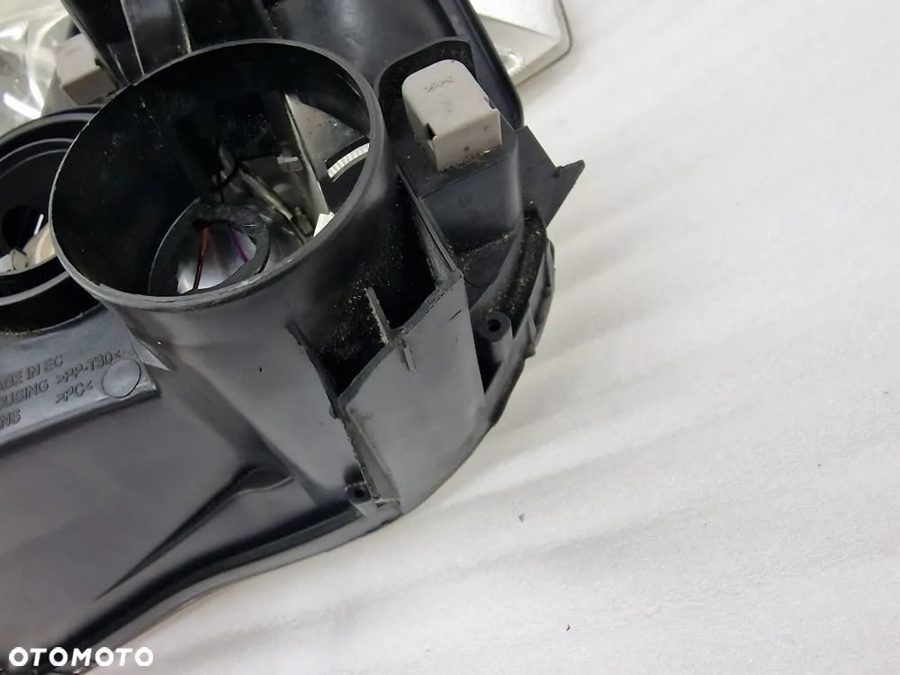 OPEL CORSA C 00- PRAWA LAMPA PRZEDNIA PRZÓD , NR 03114330 / 13115007 , NR AUKCJI LL476 - 5