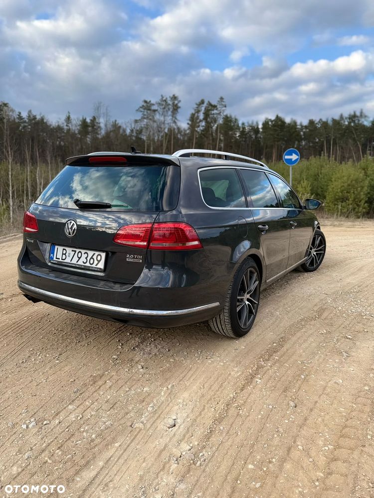 Volkswagen Passat 2.0 TDI DPF Comfortline DSG - 4