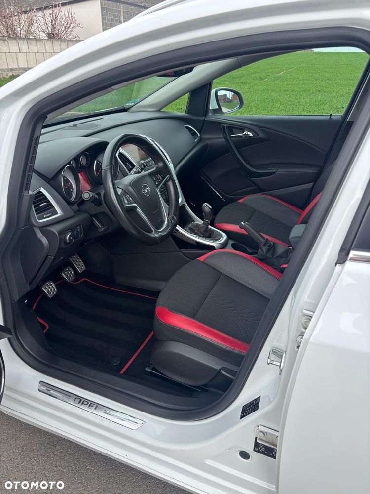 Opel Astra 2.0 BiTurbo CDTI DPF ecoFLEX SportsTourer St - 14