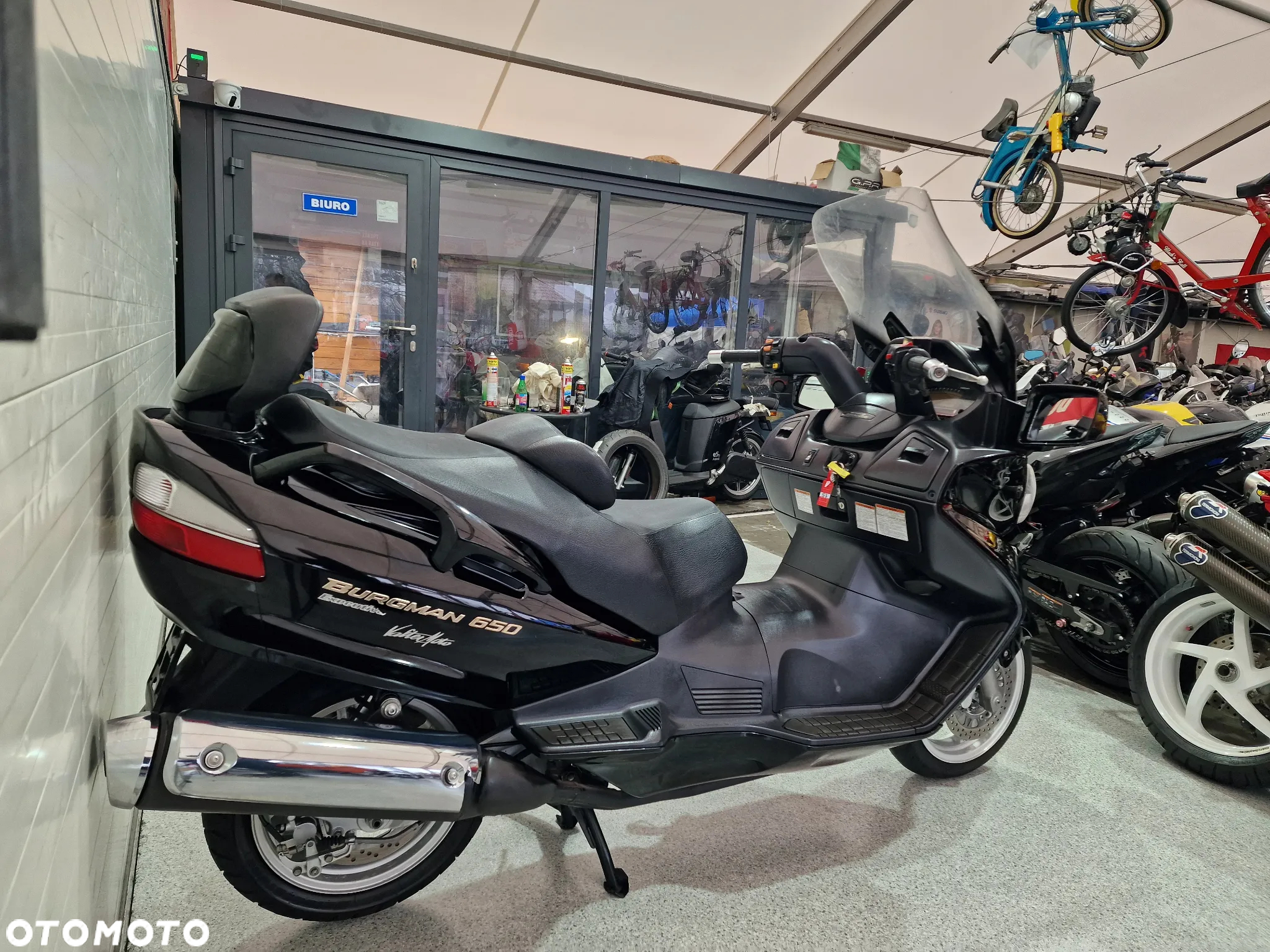 Suzuki Burgman - 15