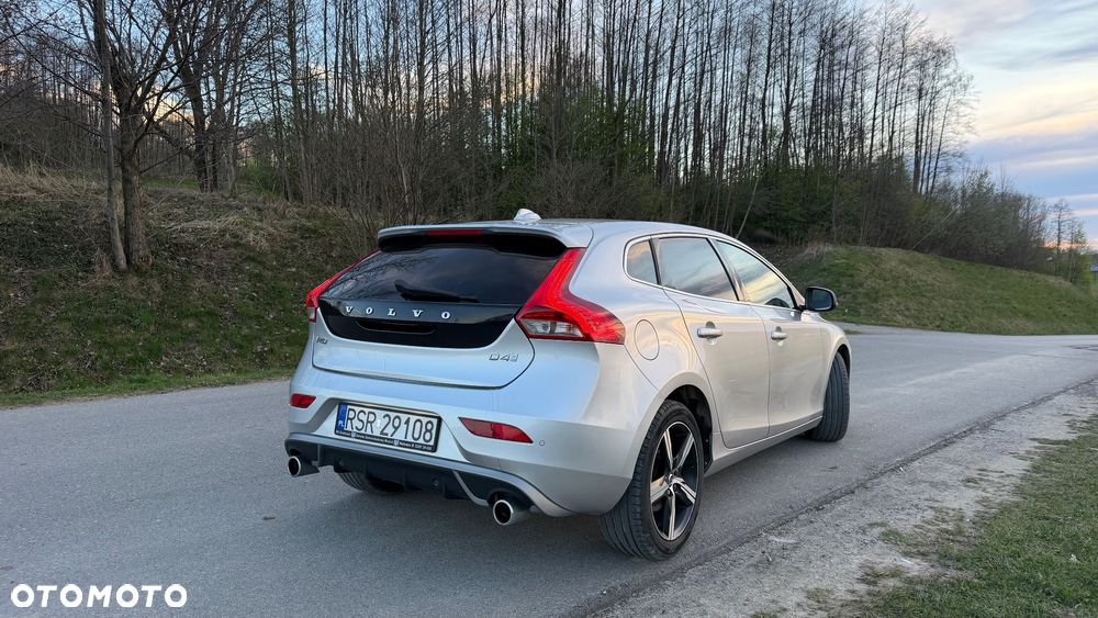 Volvo V40 D4 RDesign - 6