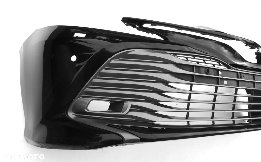 TOYOTA CAMRY 8 VIII 2017 - 2021 zderzak przód kratka ORYGINAŁ OE - 2