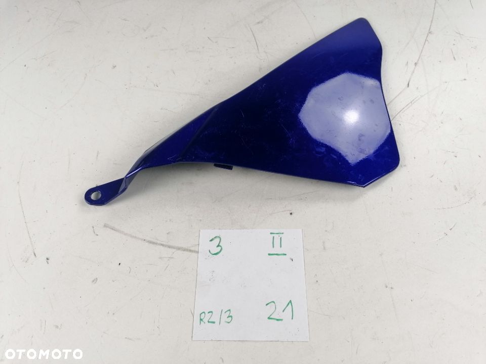 Yamaha R1 RN32 owiewka bok boczek pod ramę lewy 15-