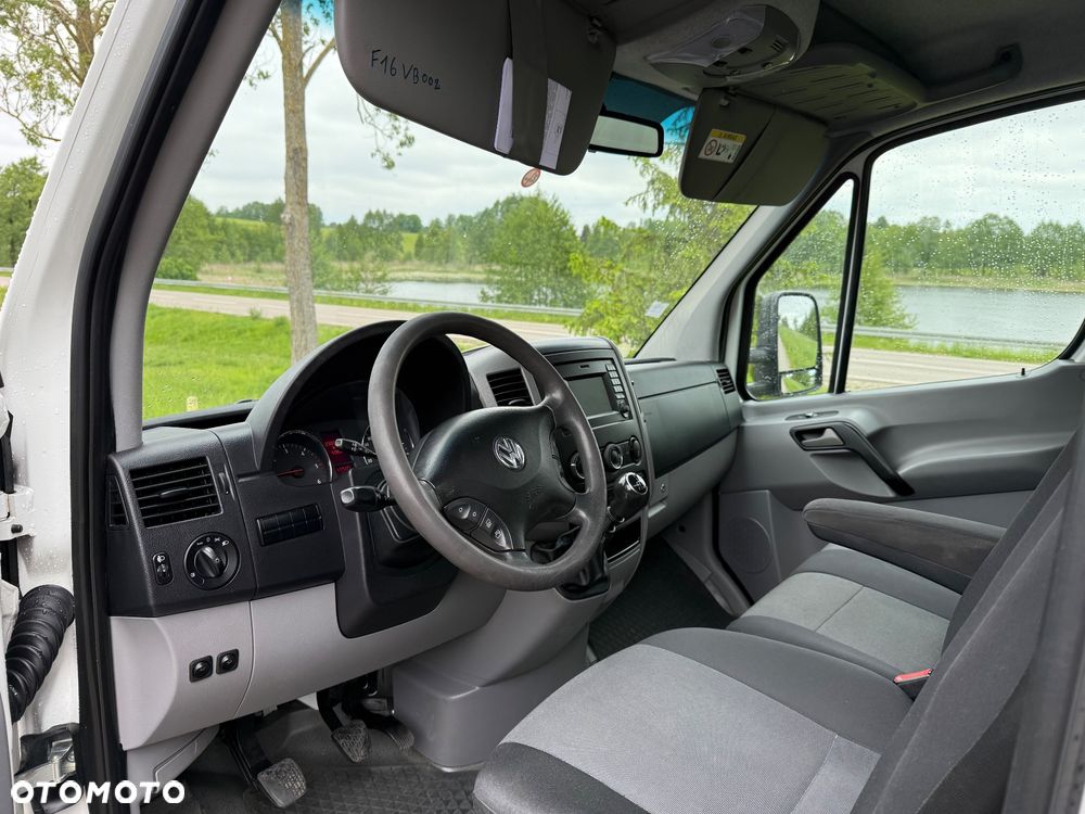 Volkswagen Crafter - 14