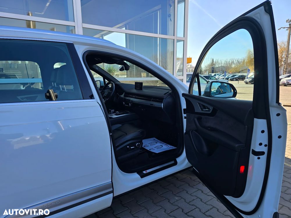 Audi Q7 3.0 TFSI Quattro Tip - 9