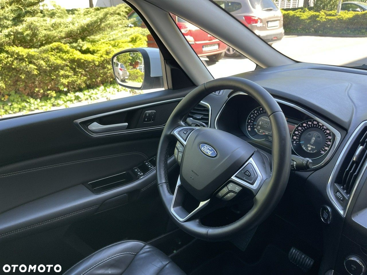 Ford S-Max - 33