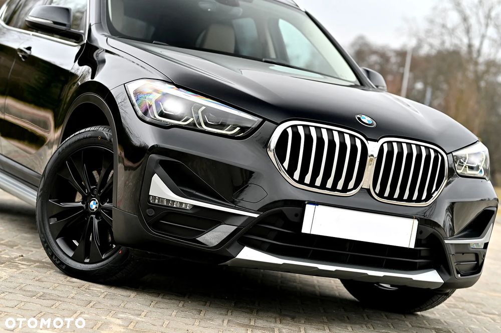 BMW X1 xDrive20d xLine - 16