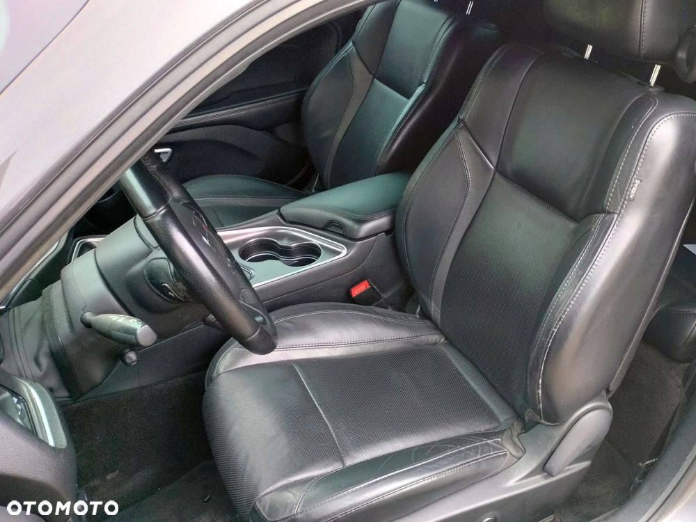 Dodge Challenger Automatik R/T Plus - 14