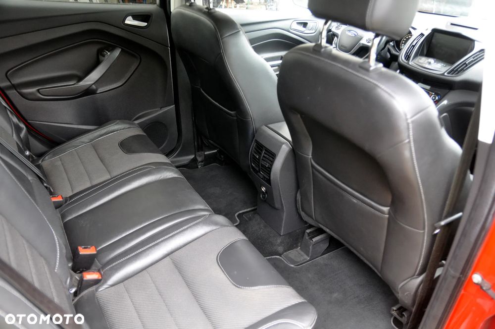 Ford Kuga 1.5 EcoBoost FWD Titanium ASS MMT6 - 8