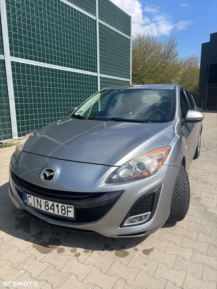 Mazda 3 2.0 Exclusive + - 1