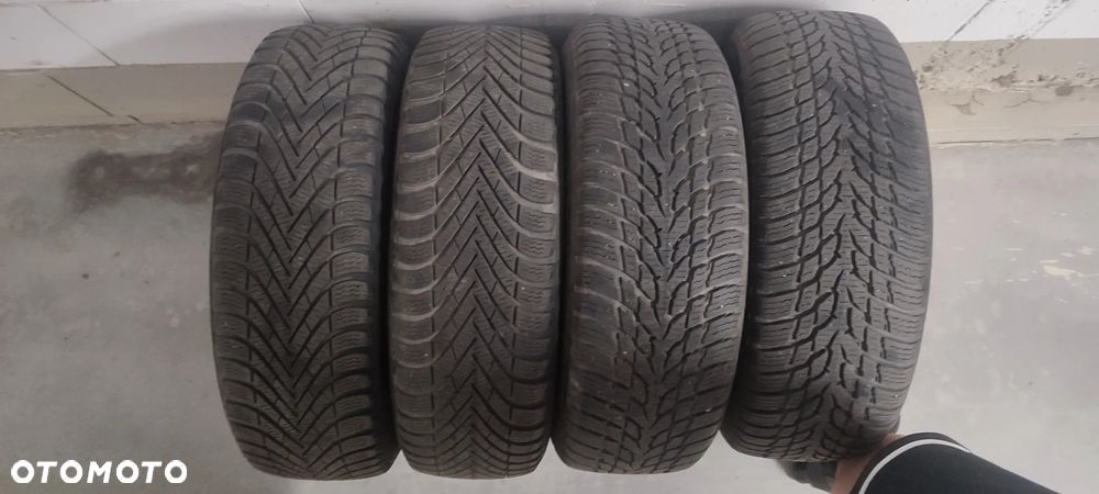 Renault Clio - 23