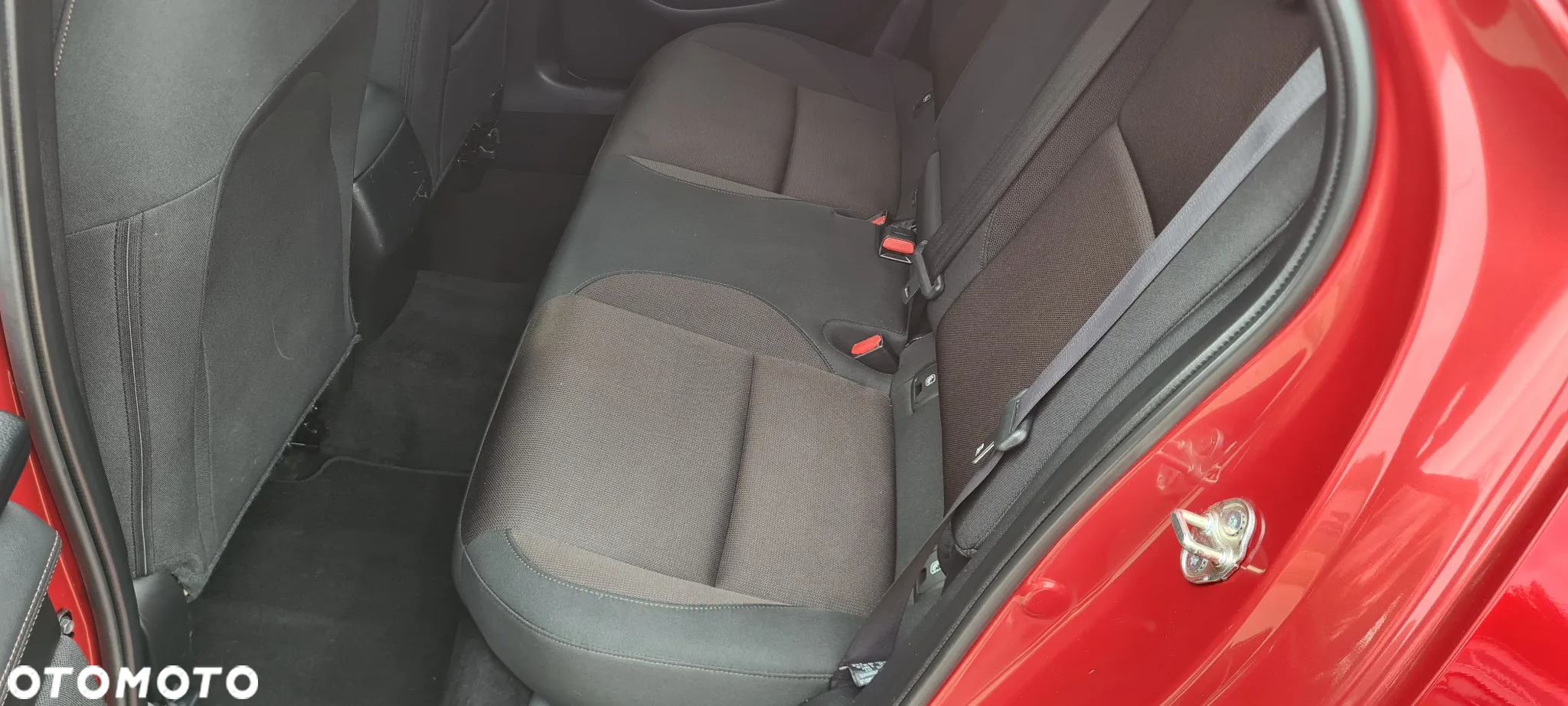 Mazda 3 e-SKYACTIV-G 122 M HYBRID EXCLUSIVE-LINE - 19