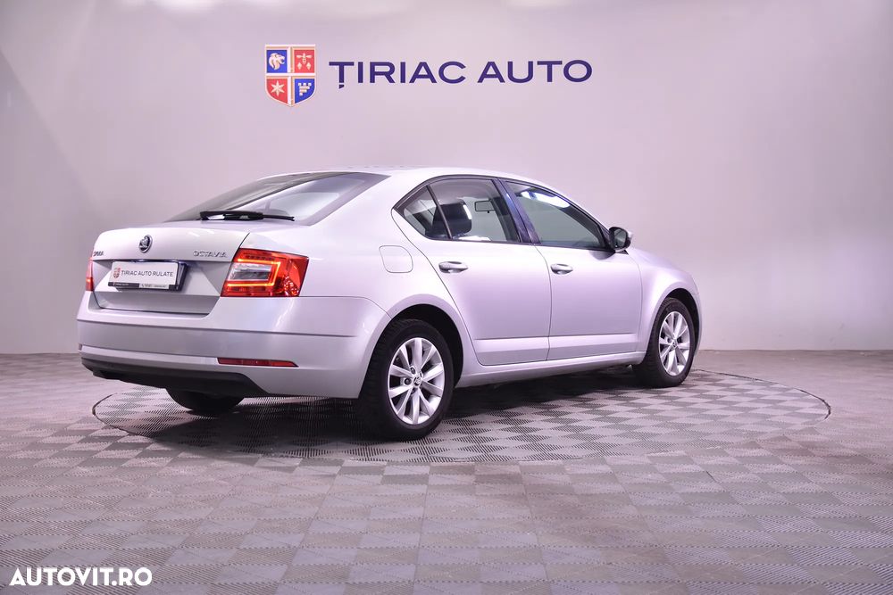 Skoda Octavia - 5