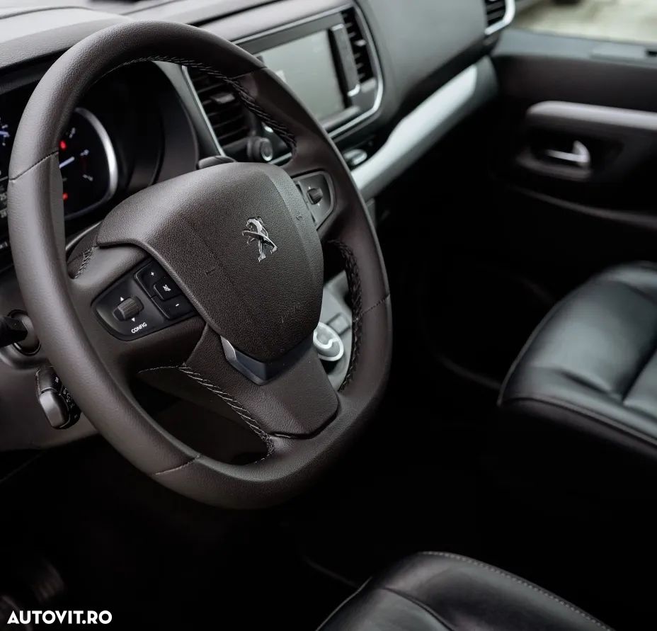 Peugeot Traveller L2 2.0 EAT8 Business VIP - 20