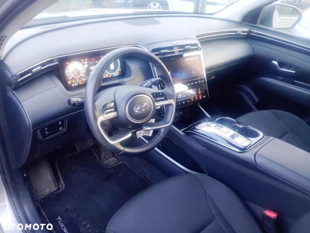 Hyundai Tucson 1.6 T-GDi HEV 2WD Advantage - 8