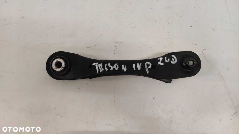 WAHACZ DOLNY PRAWY TYLNY TUCSON IV 20-22 2WD - 1