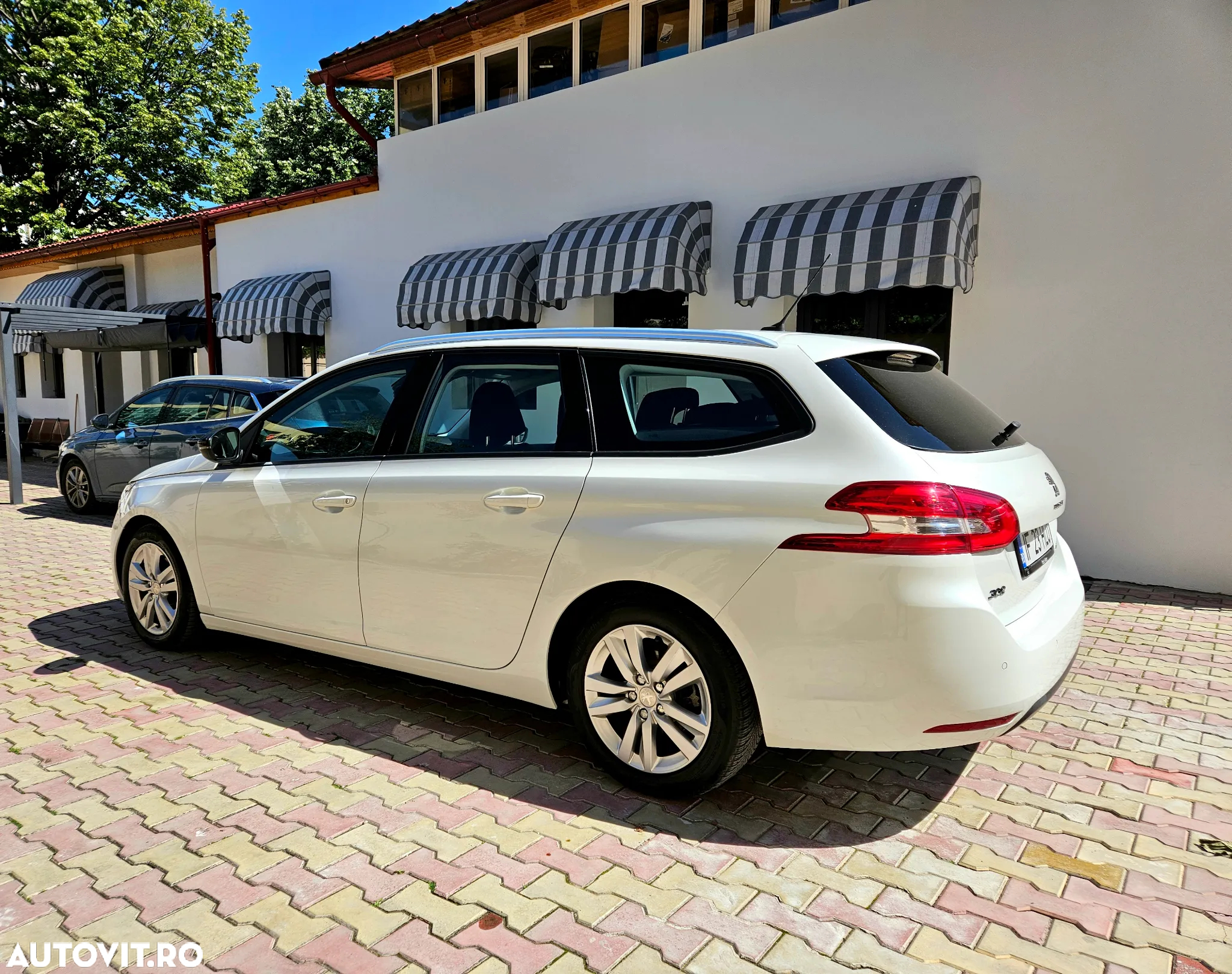Peugeot 308 BlueHDi FAP 120 Stop & Start Allure - 3
