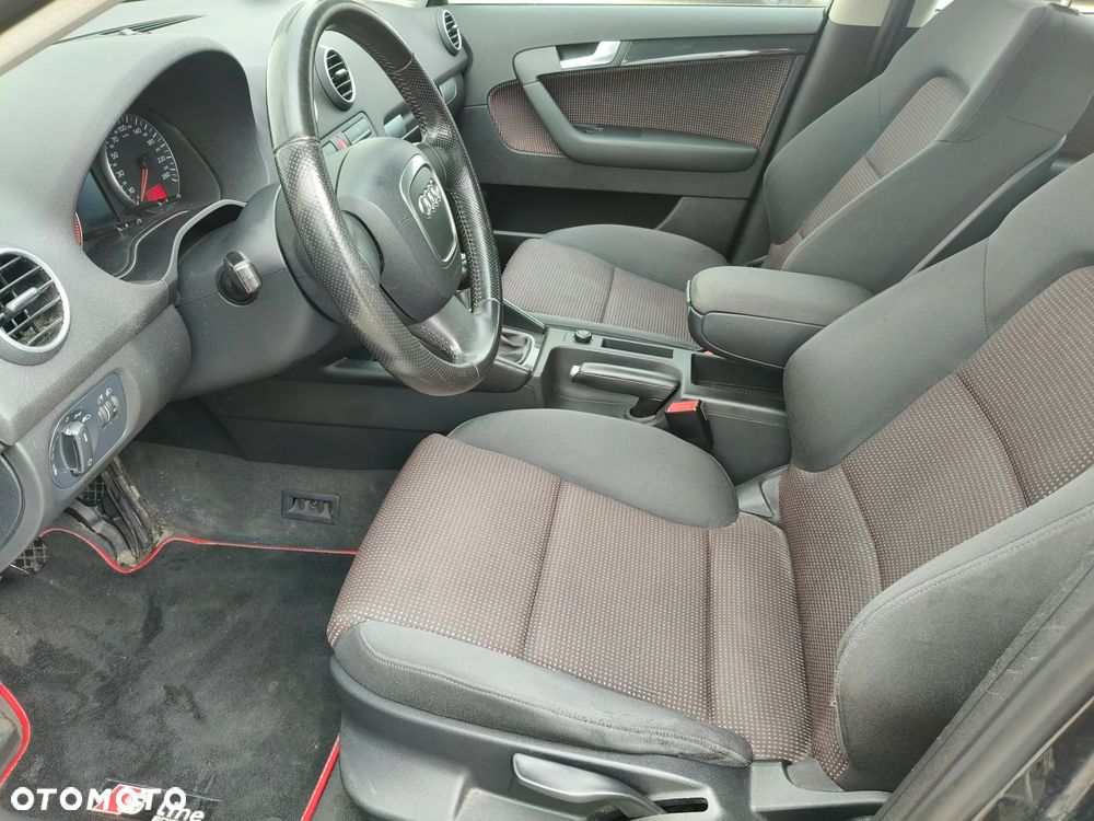 Audi A3 Sportback - 9