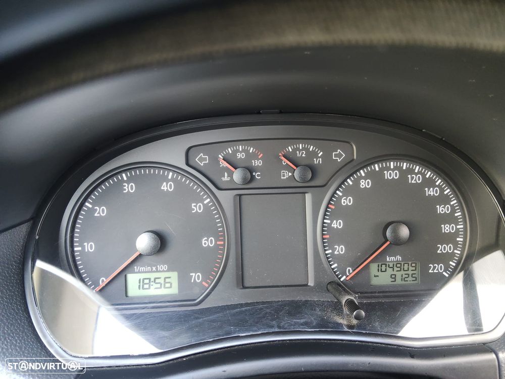 VW Polo 1.2 Confortline - 18
