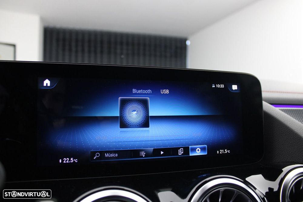 Mercedes-Benz EQA 250 AMG Line — fotografia 18
