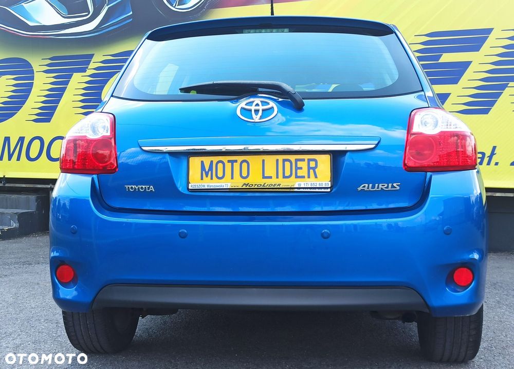 Toyota Auris - 5
