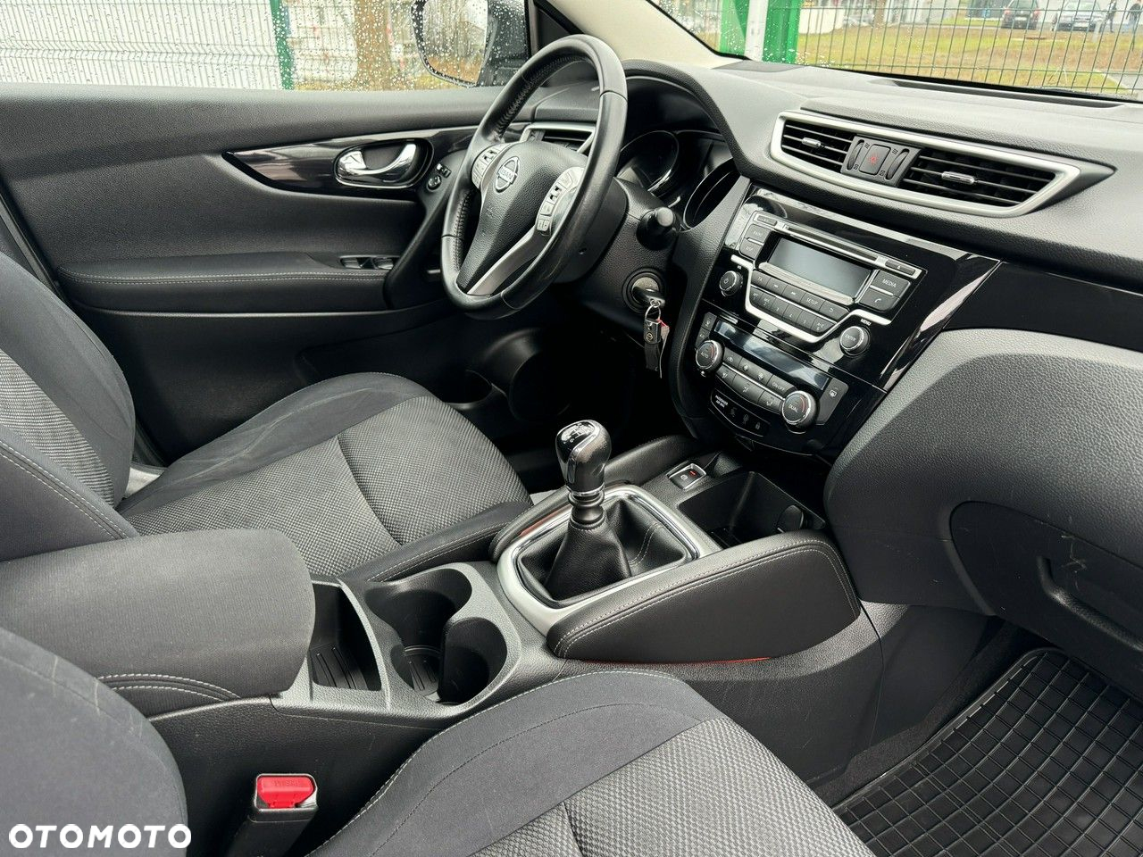 Nissan Qashqai - 35
