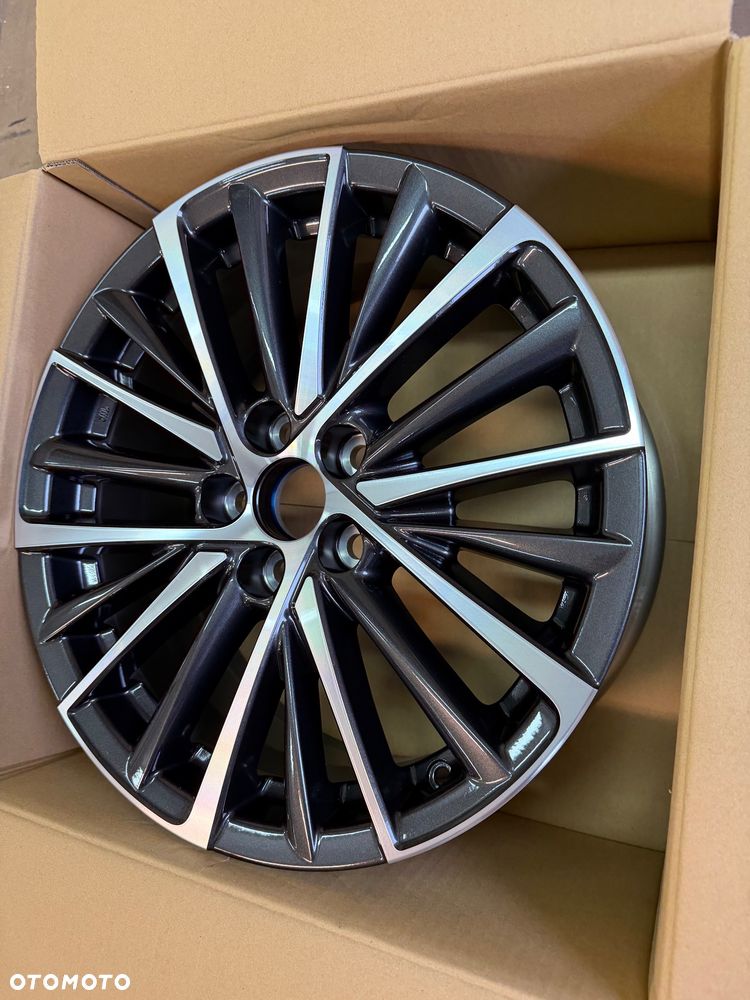 LEXUS ES FELGA ALUMINIOWA 18' 5X114,3 ET45 8J  NOWA ORYGINAŁ - 3