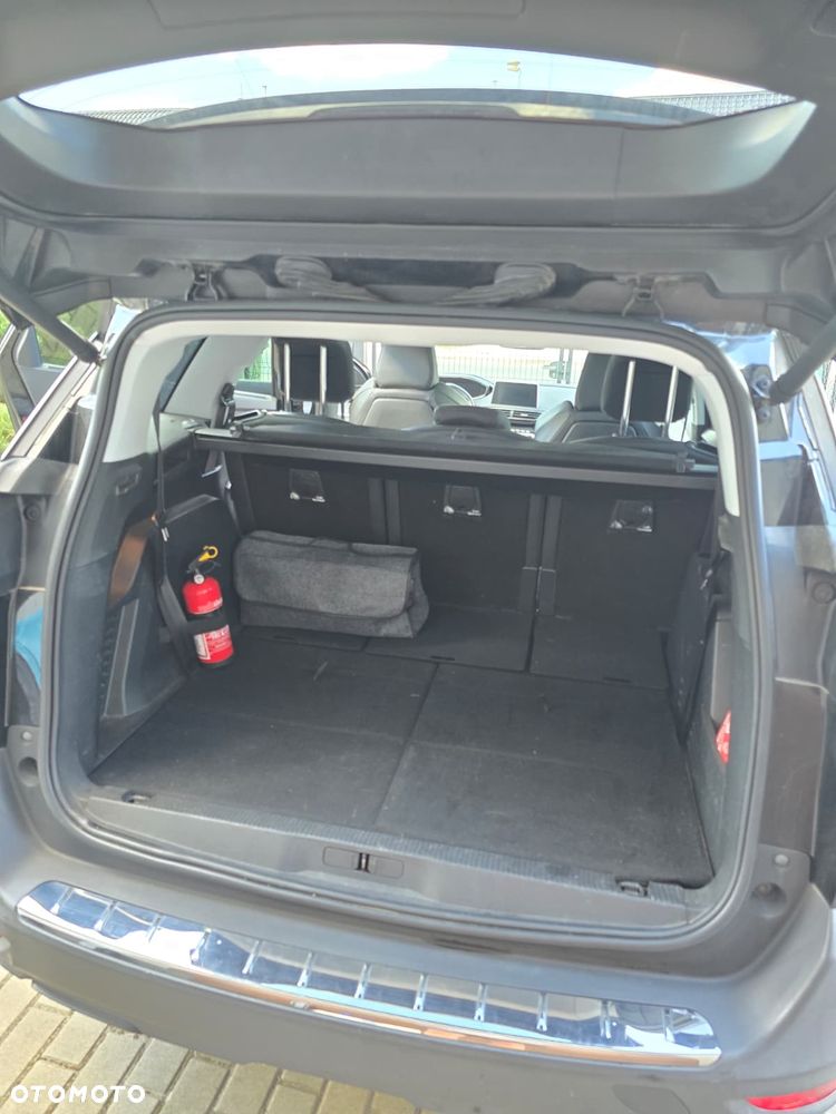 Peugeot 5008 1.2 PureTech Allure S&S EAT8 - 16