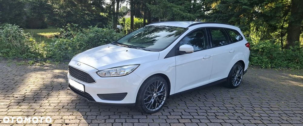 Ford Focus 1.5 TDCi Titanium - 2