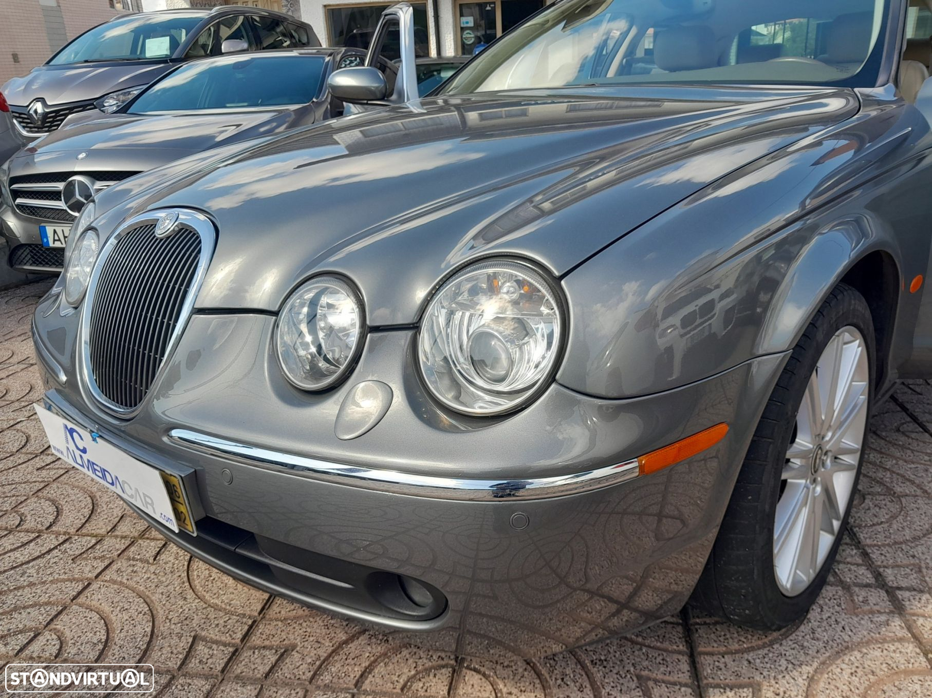 Jaguar S-Type 2.7 D V6 Executive Auto. - 41