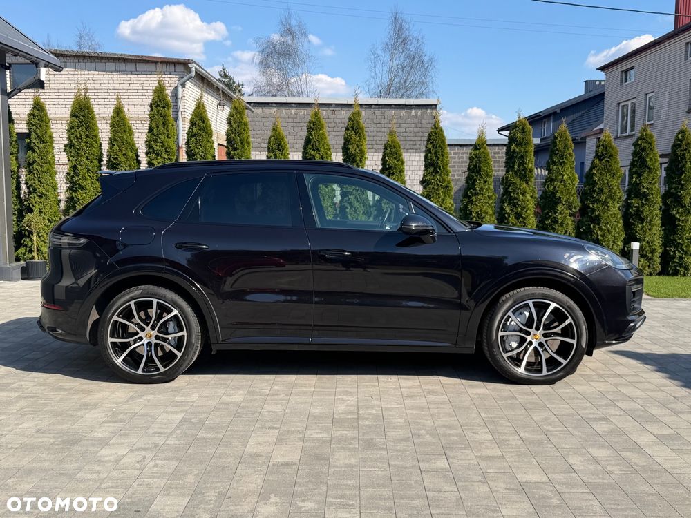 Porsche Cayenne - 6
