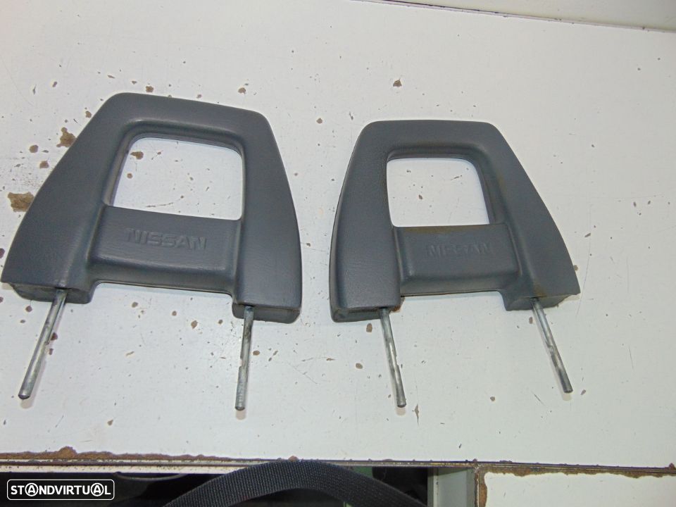 Nissan patrol encostos de cabeça - 1