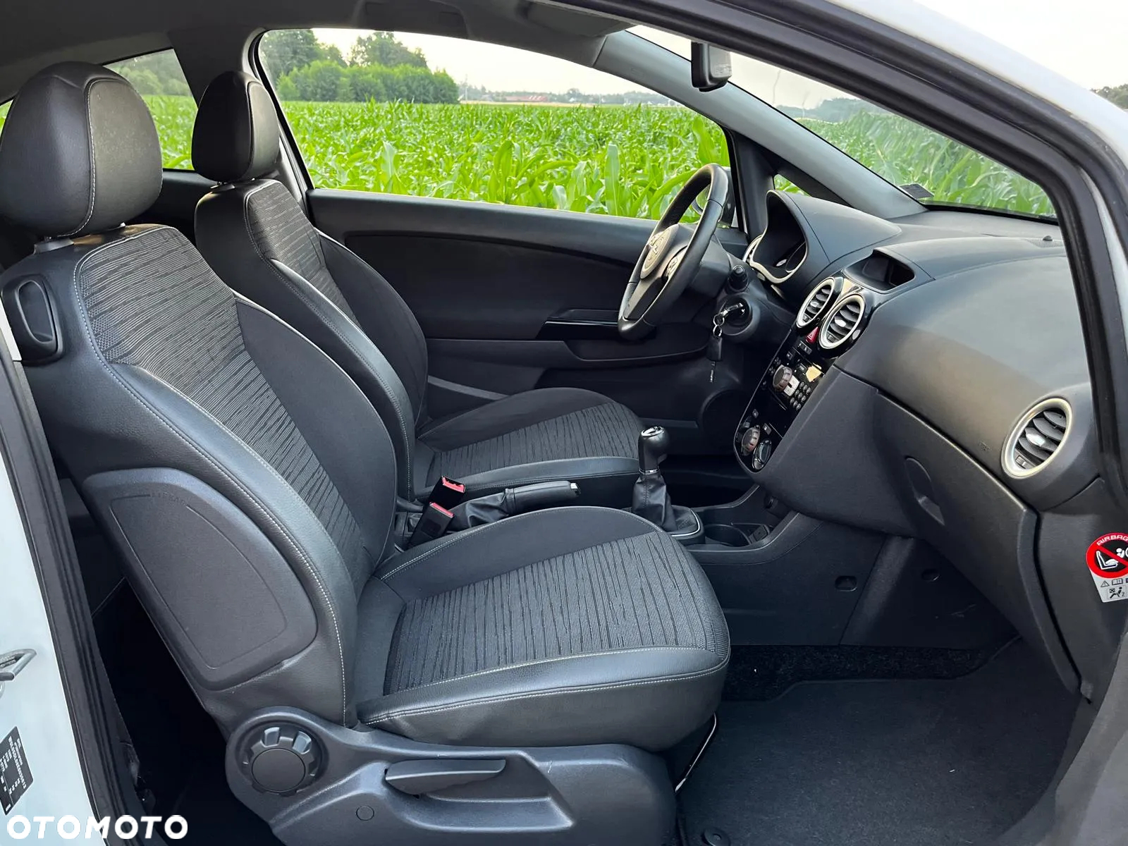Opel Corsa - 12