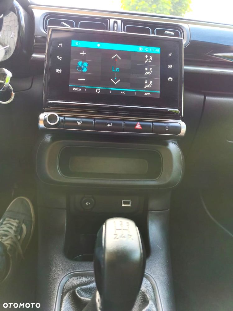 Citroën C3 1.2 PureTech Shine - 18