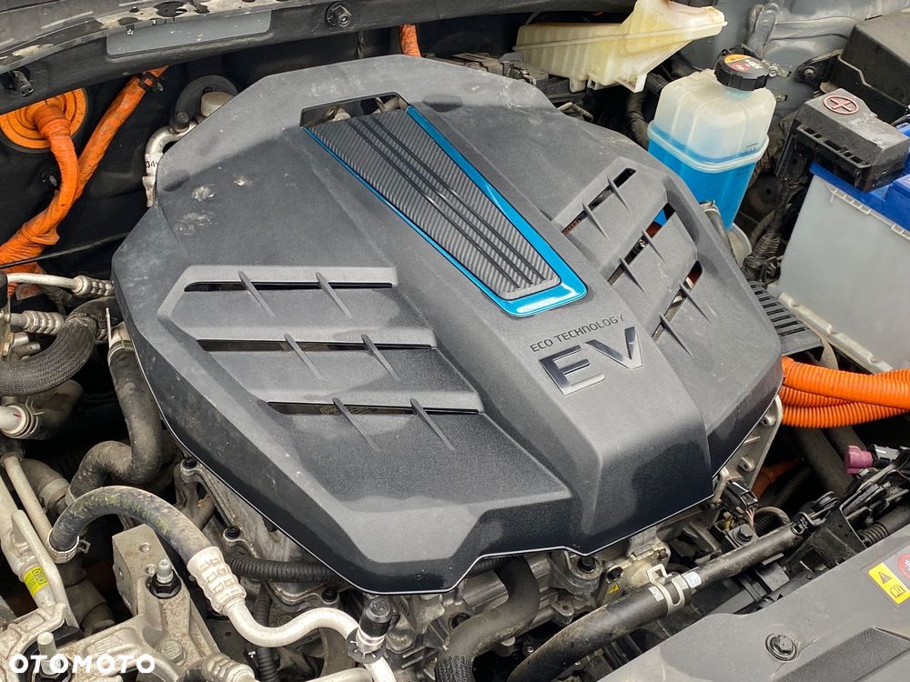 Kia Niro 64kWh M - 6