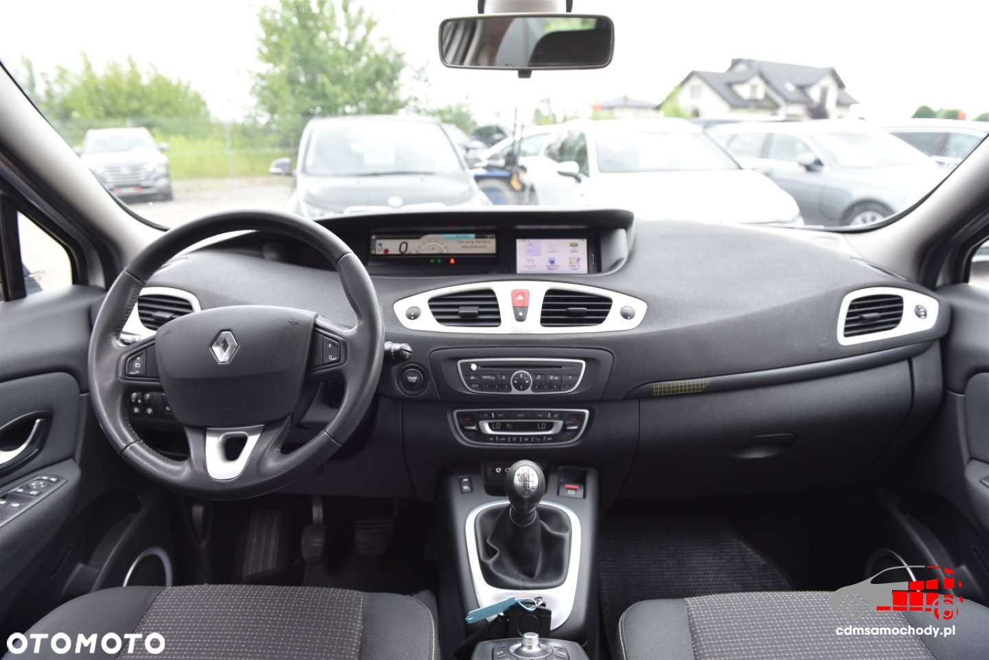 Renault Scenic - 18