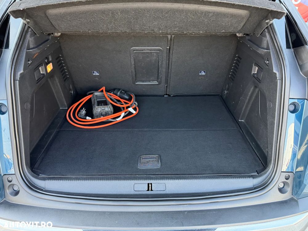Peugeot 3008 PHEV 300 EAT8 4X4 GT - 35