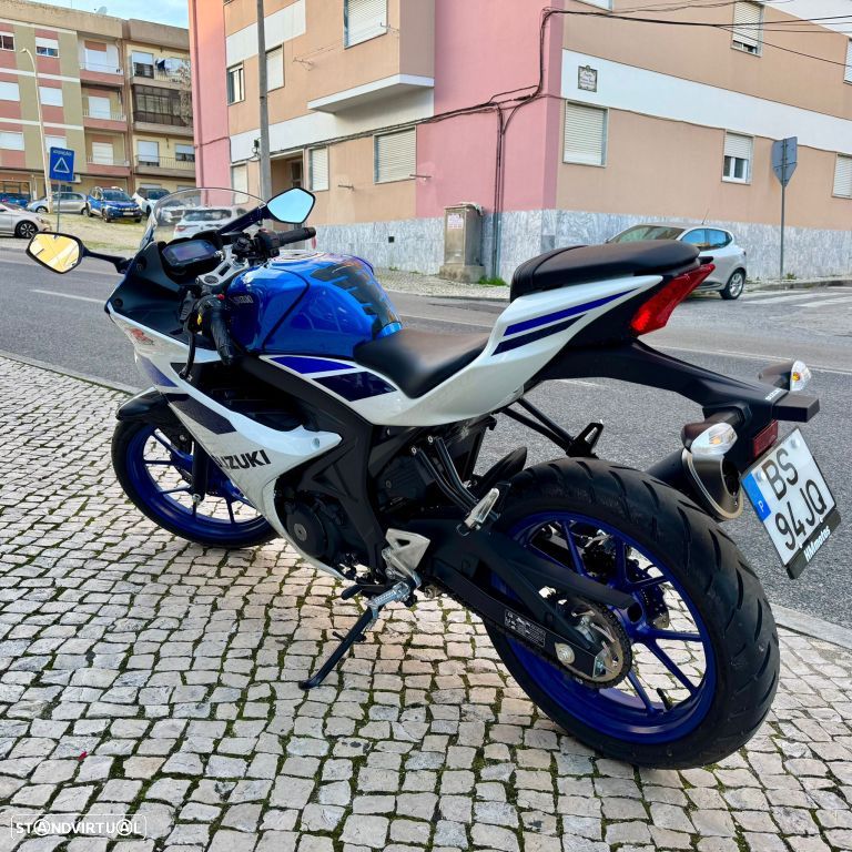Suzuki GSX-R 125 - 23