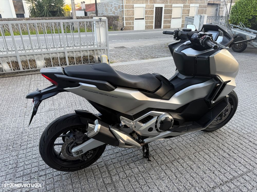 Honda Forza Forza 750 - 7