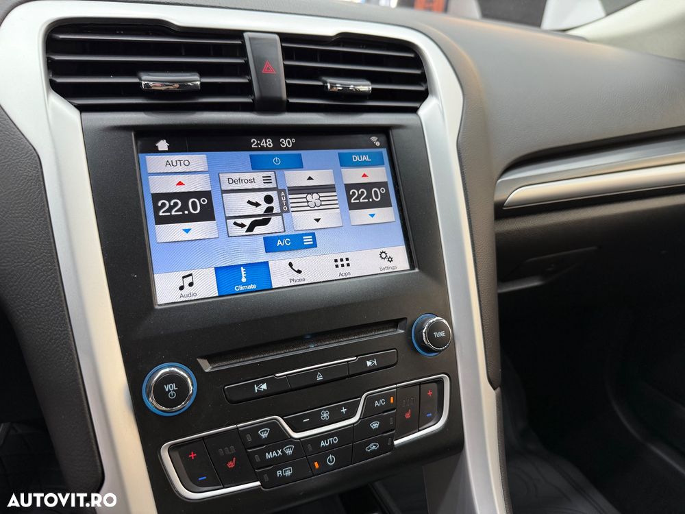 Ford Mondeo 2.0 TDCi Powershift Trend - 11