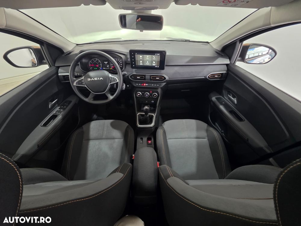 Dacia Sandero Stepway ECO-G 100 MT6 Extreme - 11