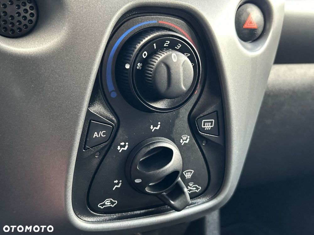 Toyota Aygo - 17