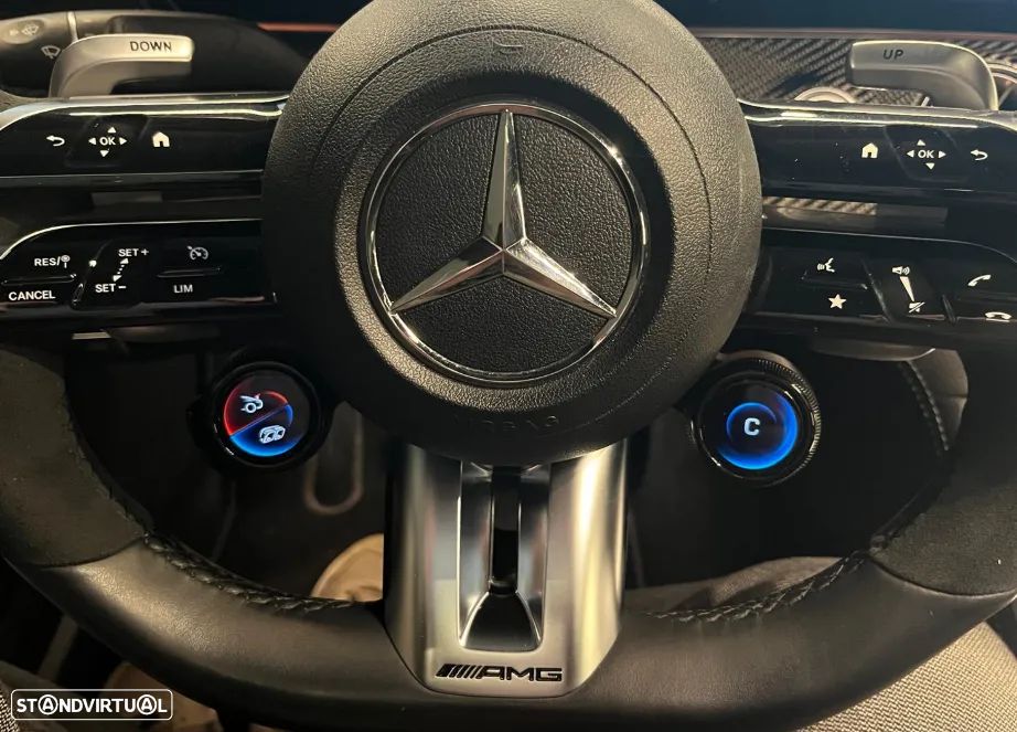 Mercedes-Benz AMG GT 53 4Matic+ Speedshift TCT 9G Sonderedition - 27