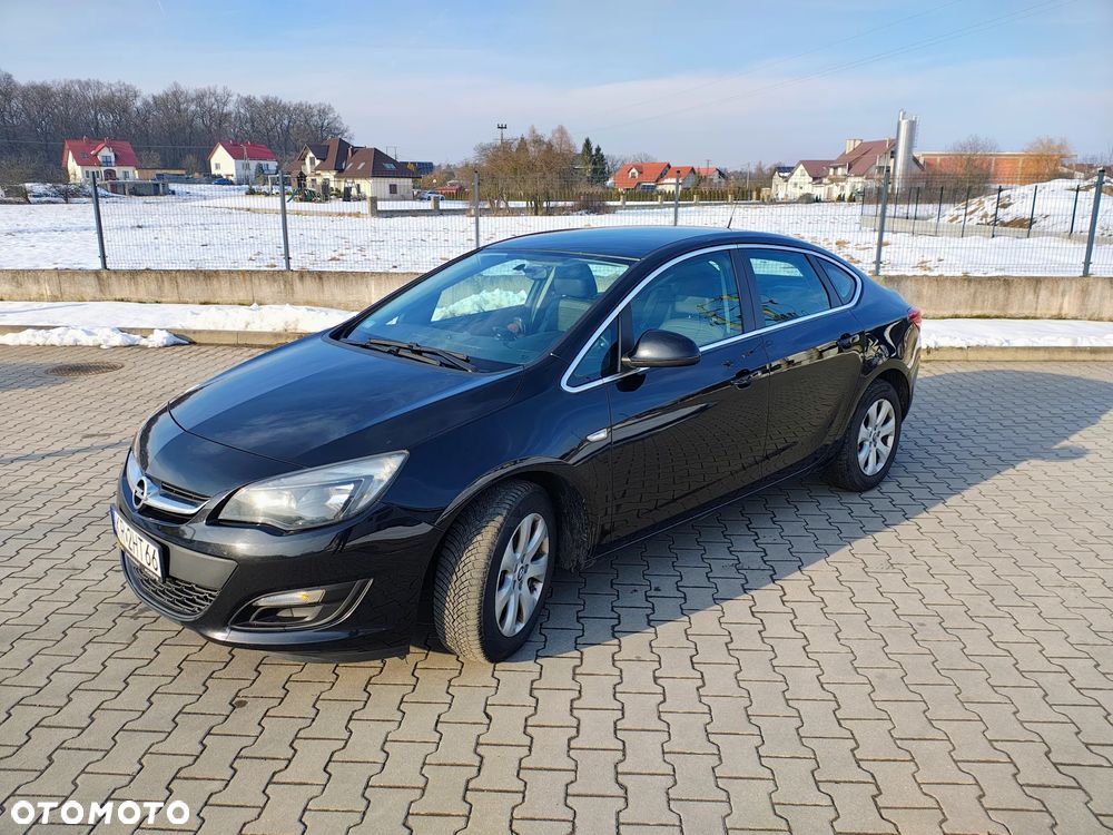 Opel Astra 1.4 T EU6