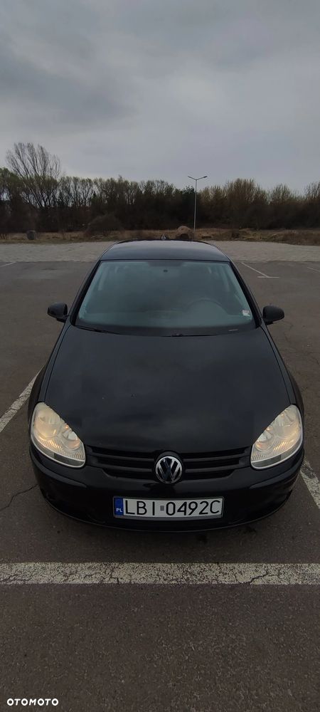 Volkswagen Golf - 1