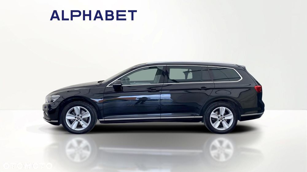 Volkswagen Passat - 2