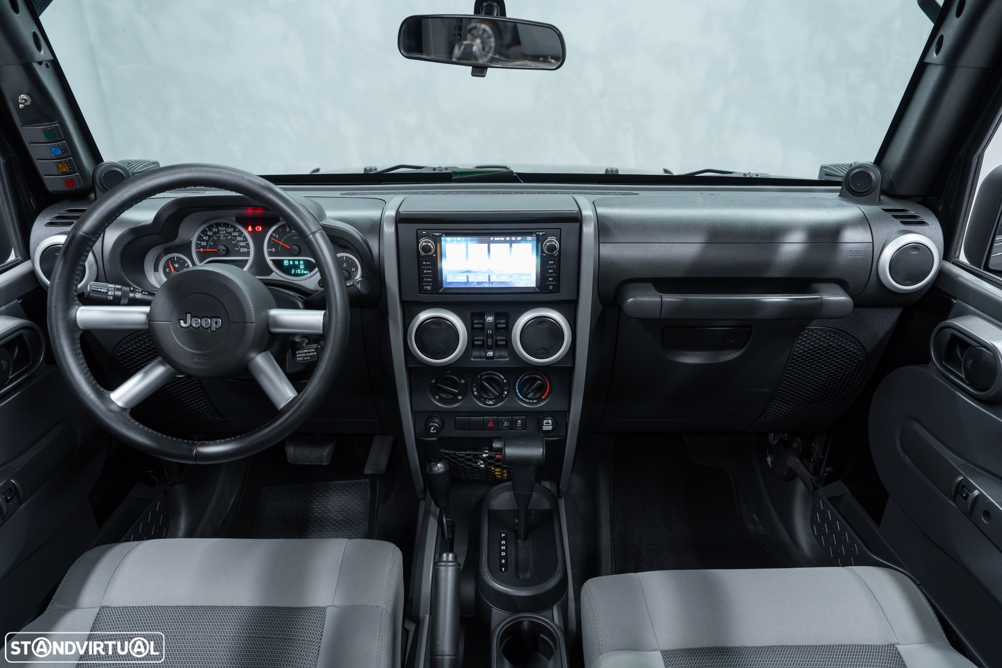 Jeep Wrangler Unlimited 2.8 CRD ATX Sahara - 21