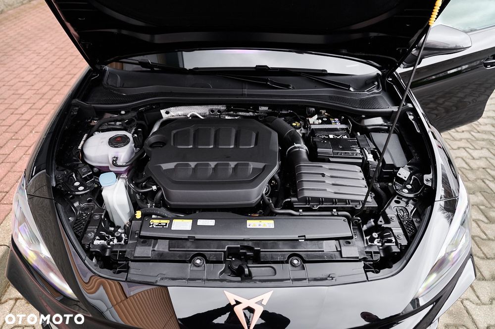 Cupra Leon Sportstourer 2.0 TSI 4Drive DSG VZ - 19