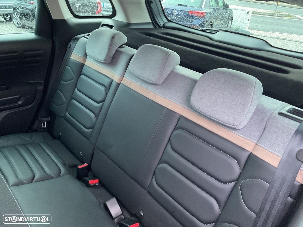 Citroën C3 Aircross 1.2 PureTech Shine - 42