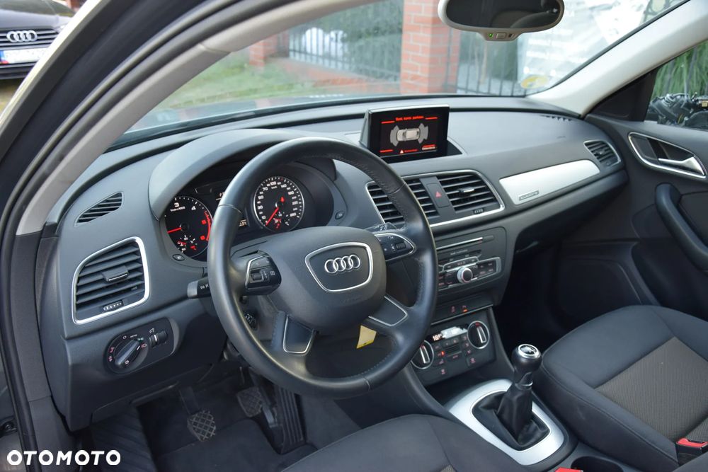 Audi Q3 2.0 TDI Quattro Design - 12